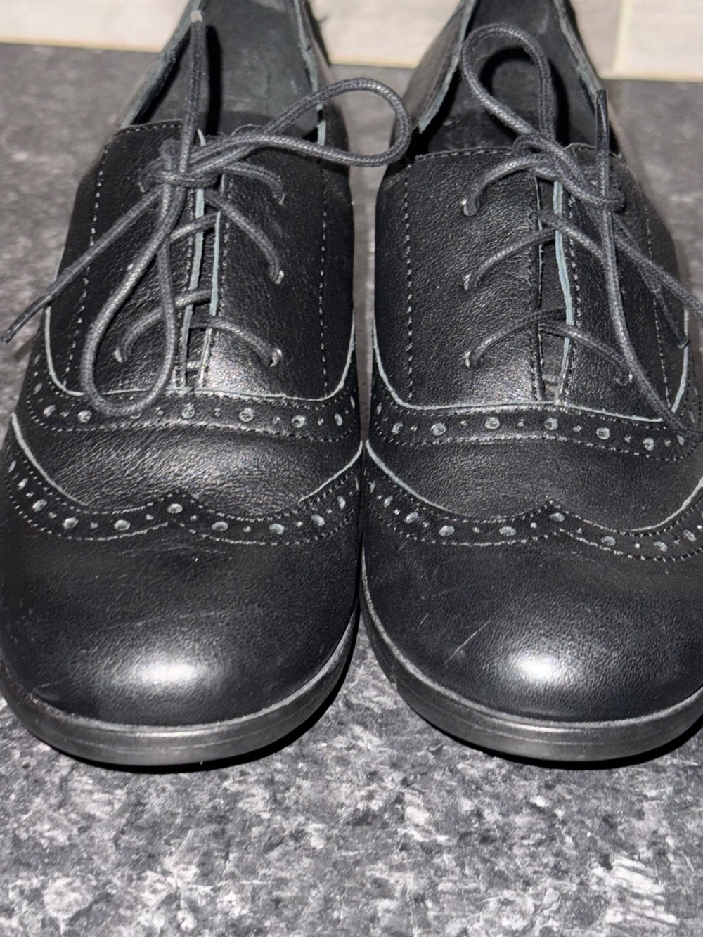 Born Women's Black Leather Heeled Wingtip Oxford Shoes Size 6.5 M Bran new - Picture 6 of 9